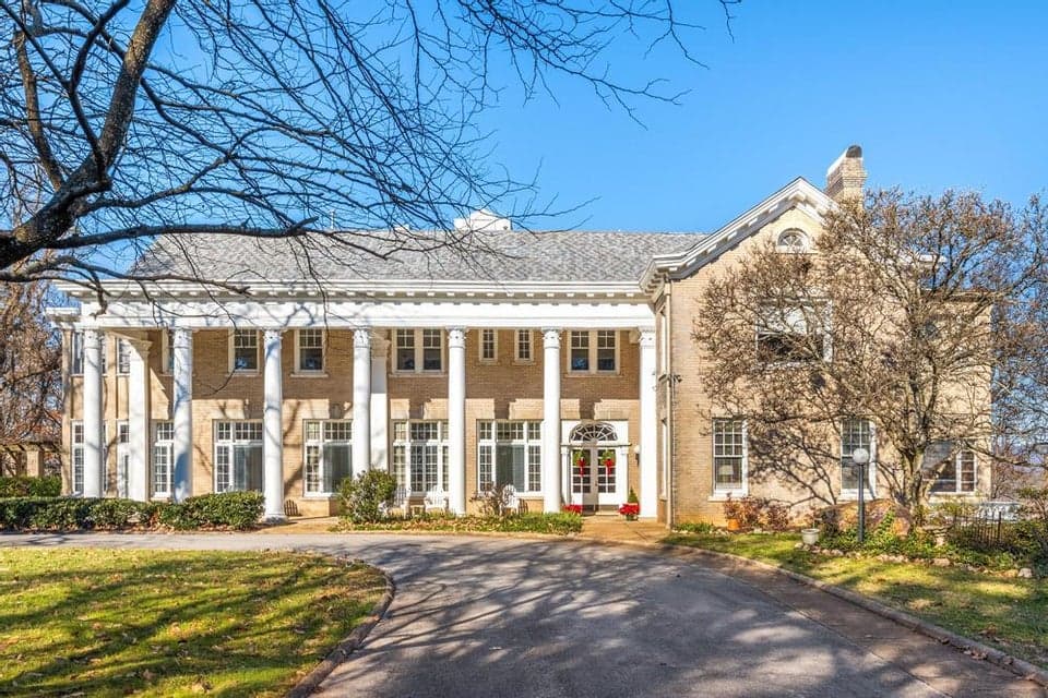 Photo of 31 Minnekahda Place