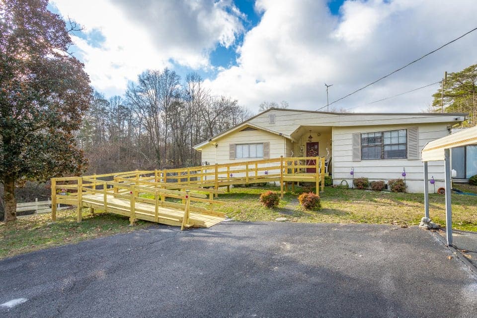 Photo of 8509 Fair Oaks Road