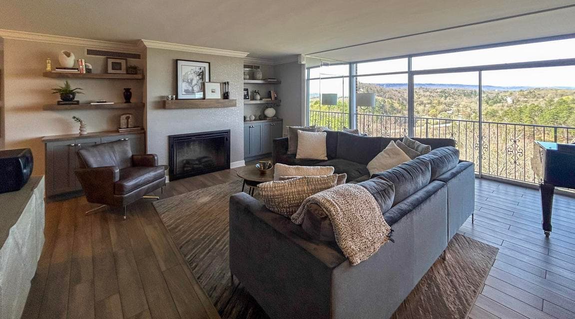 Additional photo 2 of 1414 Continental Drive, #906