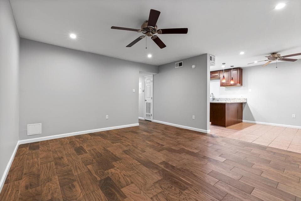 Additional photo 3 of 900 Mountain Creek Road, # 109