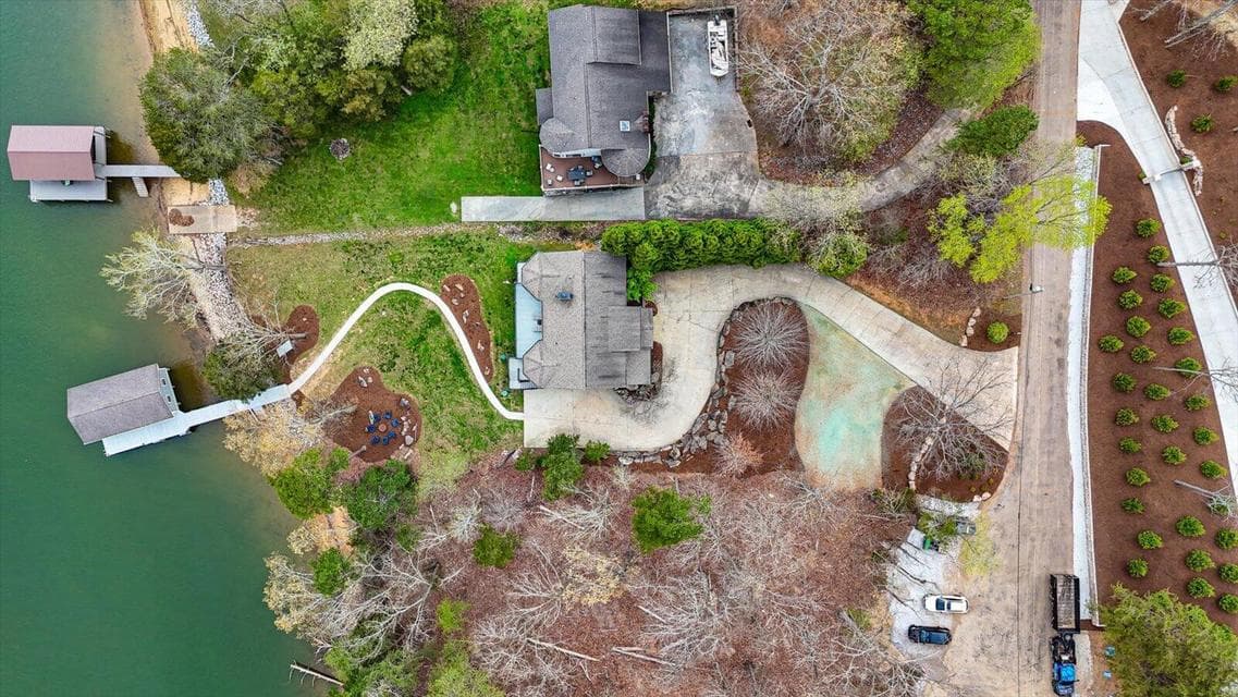 Photo of 302 Key Cove Road