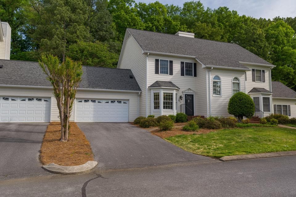 Photo of 1014 Ariel Lane