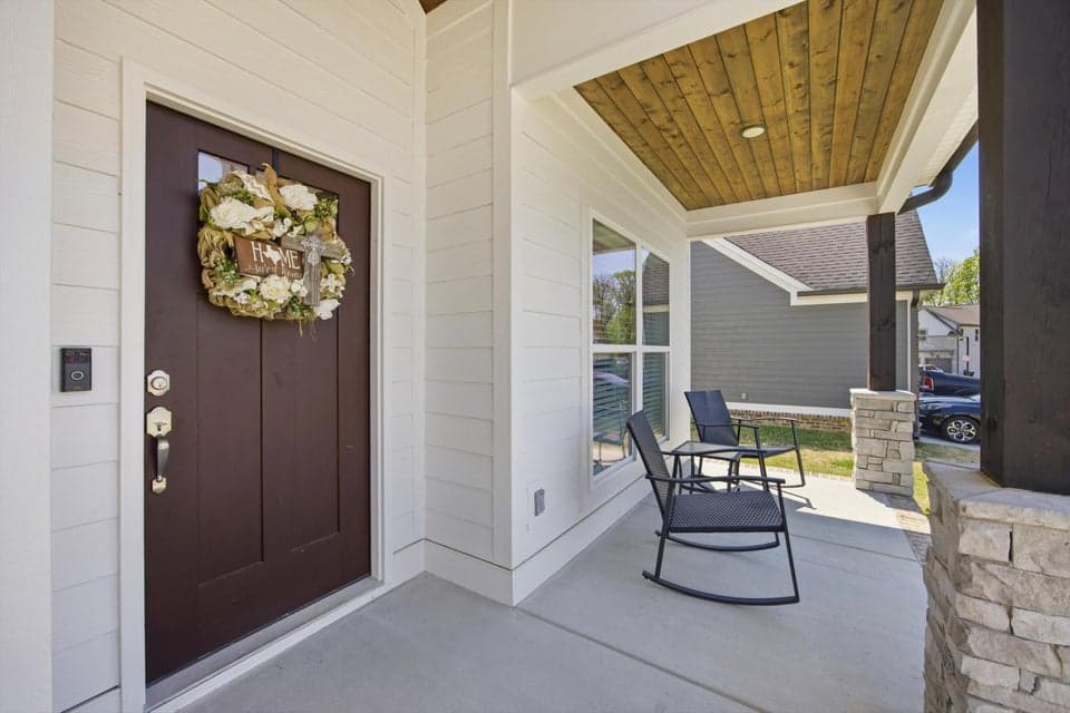 Additional photo 3 of 8921 Silver Maple Drive