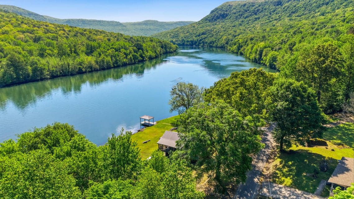Photo of 18860 River Canyon Road