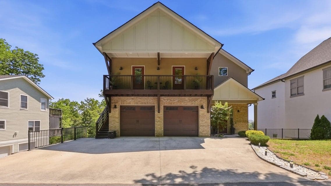 Photo of 334 Pine Ridge Road