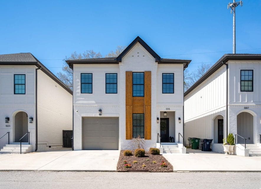 Photo of 1015 Amelia Court