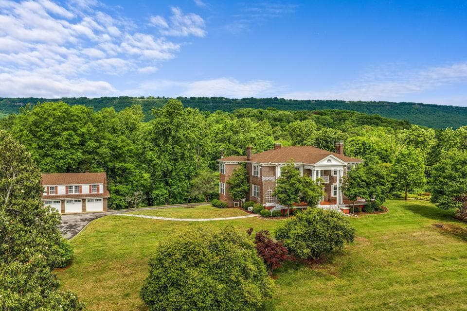 Photo of 209 Browntown Road