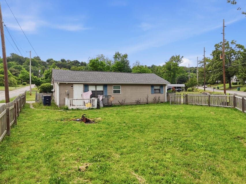 Photo of 1171 S Seminole Drive