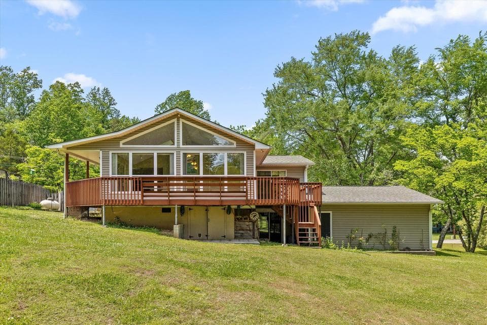 Photo of 10246 Scenic View Drive