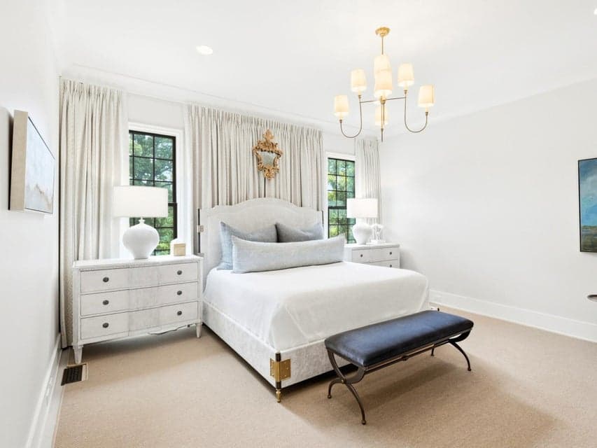 Additional photo 3 of 923 Endicott Street
