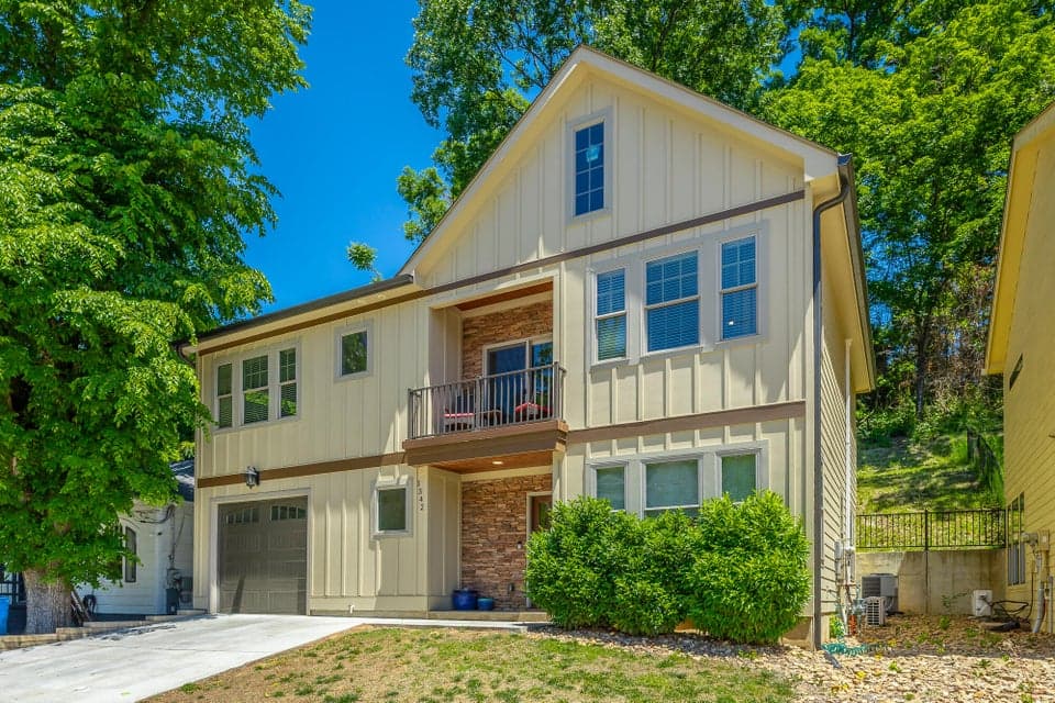 Photo of 1342 Hixson Pike