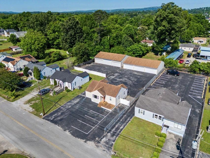 Photo of 1509 Maxwell Road
