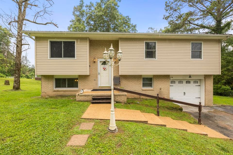 Photo of 1076 Carol Jean Trail, 22
