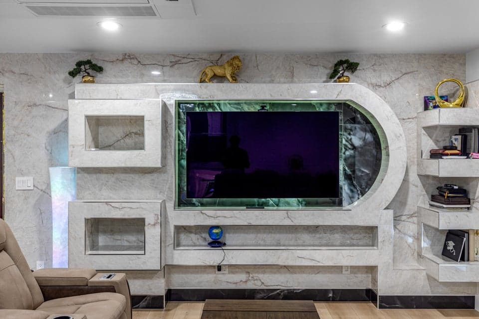Additional photo 2 of 552 Dreamland Road