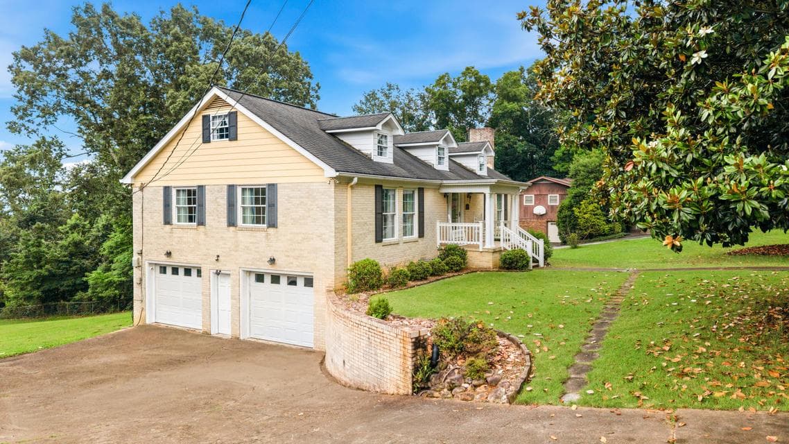 Additional photo 3 of 5956 Crestview Drive