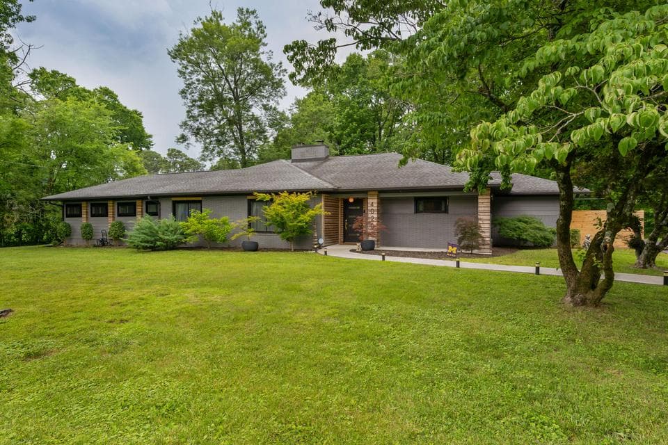 Photo of 4020 Wade Drive