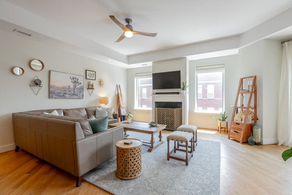Photo of 4 Cherokee Boulevard, 306