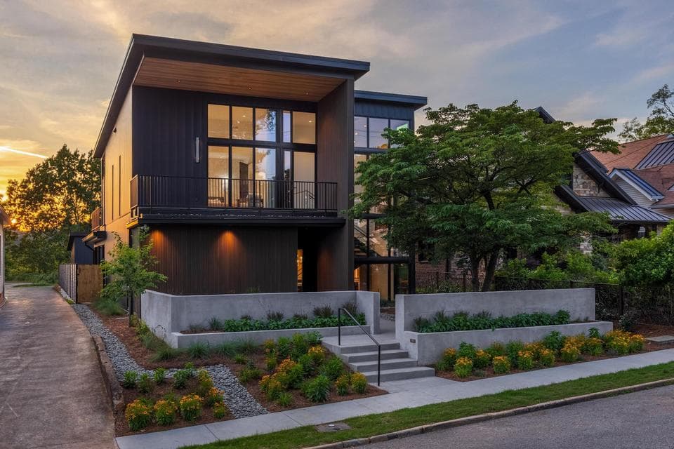 Photo of 607 Forest Avenue