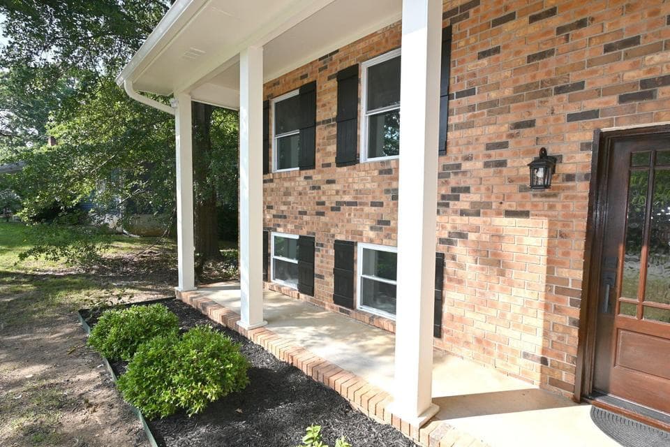 Additional photo 2 of 1829 Bay Hill Drive