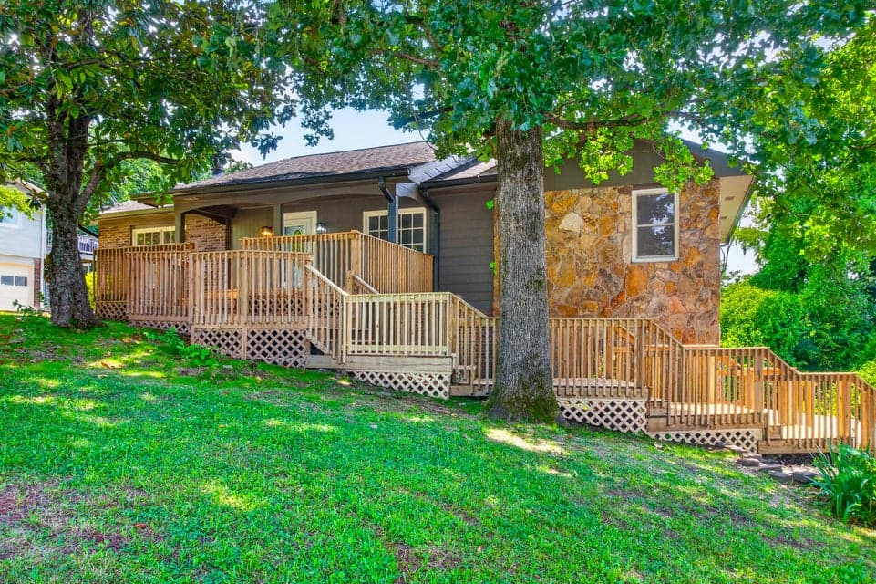 Photo of 2904 Old Britain Circle