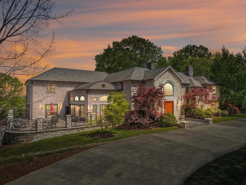 Photo of 1511 Carroll Lane