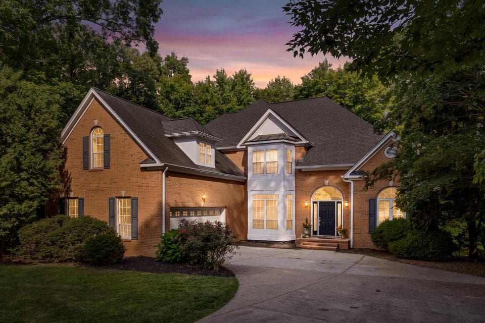 Photo of 2305 Covington Cove Lane