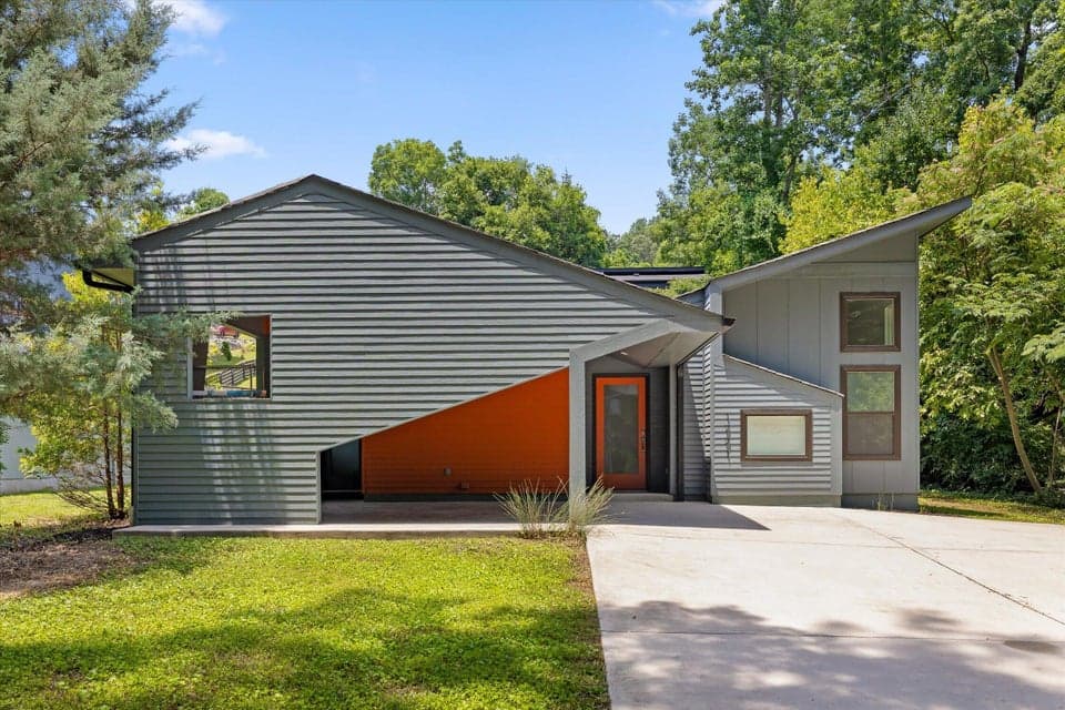 Photo of 1771 White Oak Road