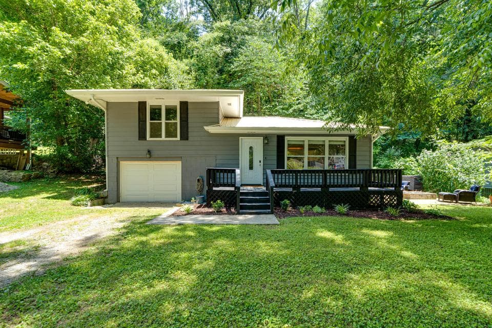 Photo of 510 Lullwater Road