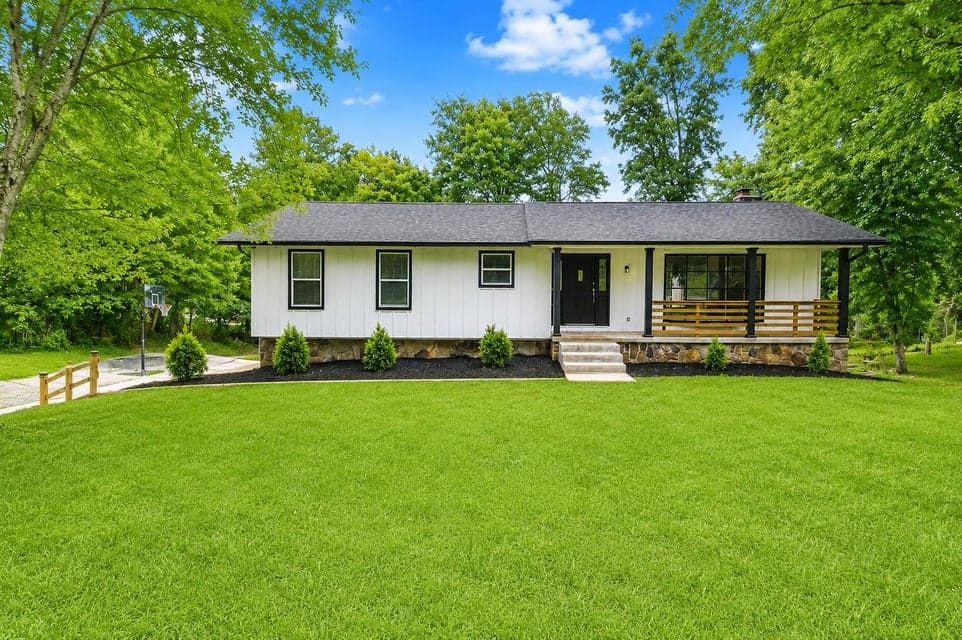 Photo of 1922 Preswood Drive