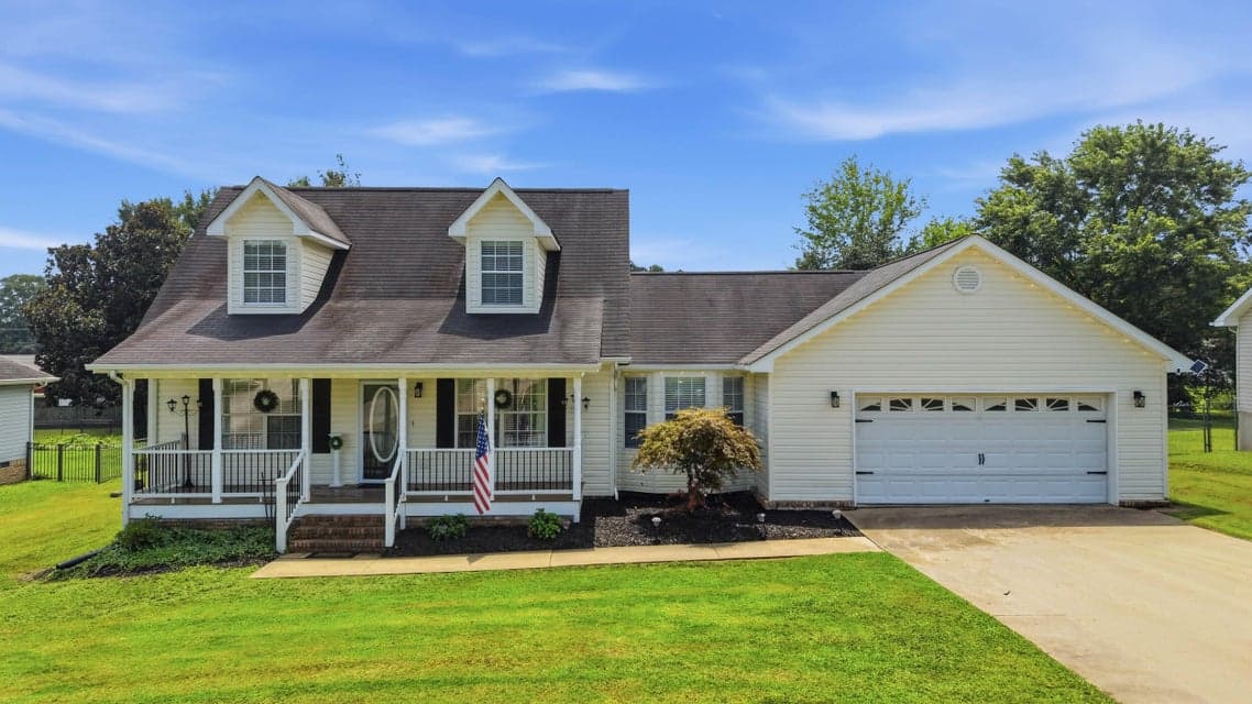 Photo of 8450 Bay Run Drive