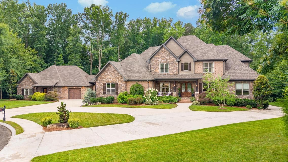 Photo of 410 Clear Canyon Drive