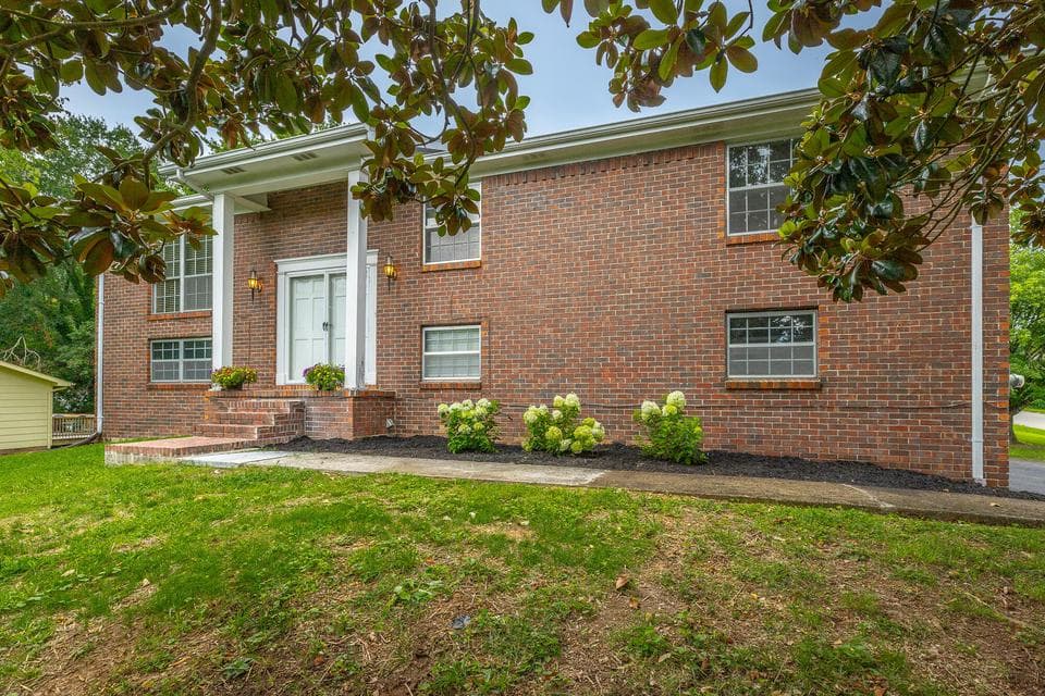 Additional photo 2 of 7309 Mccormack Drive