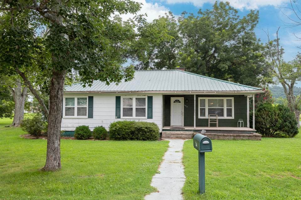 Photo of 469 Cash Street