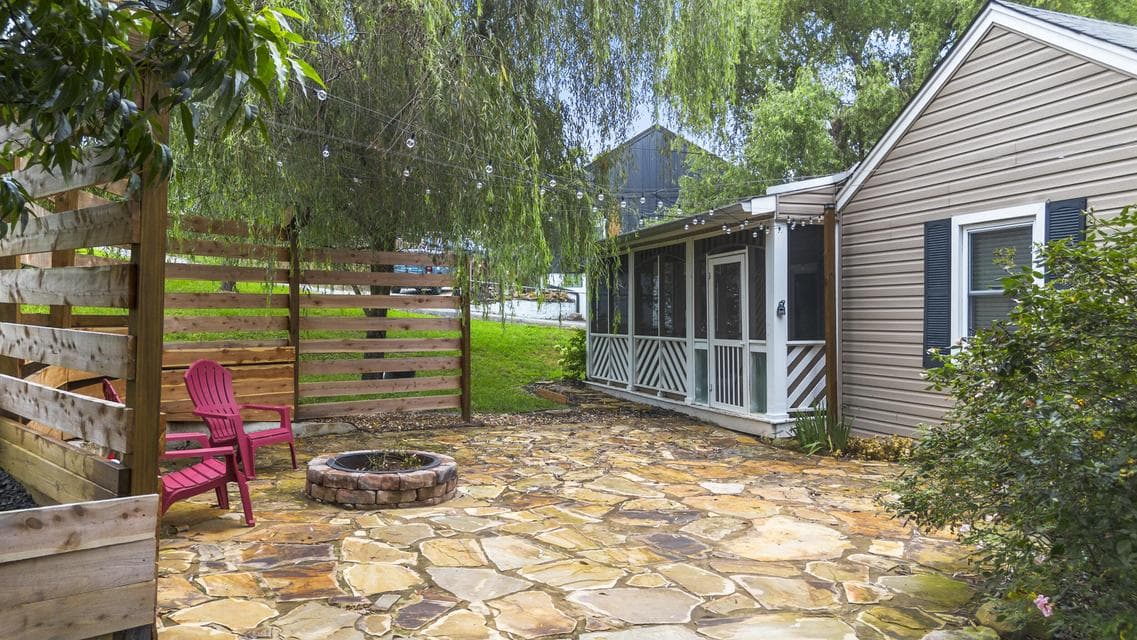 Photo of 119 Bales Avenue