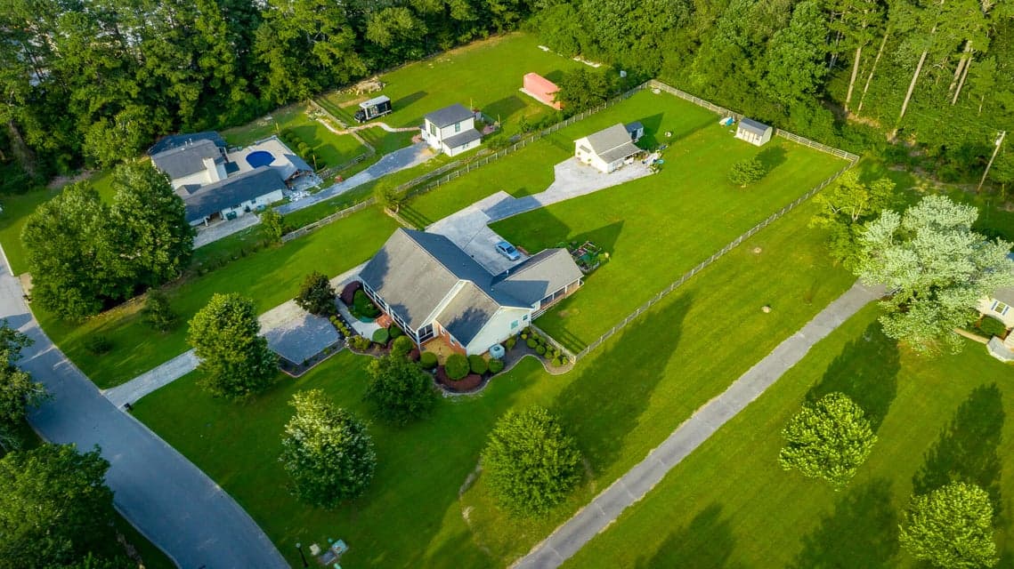 Photo of 1104 Morris Lane