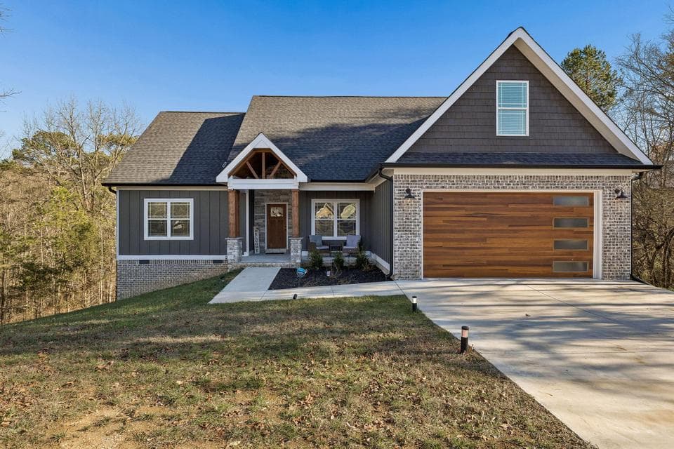 Photo of 5599 Caney Ridge Circle