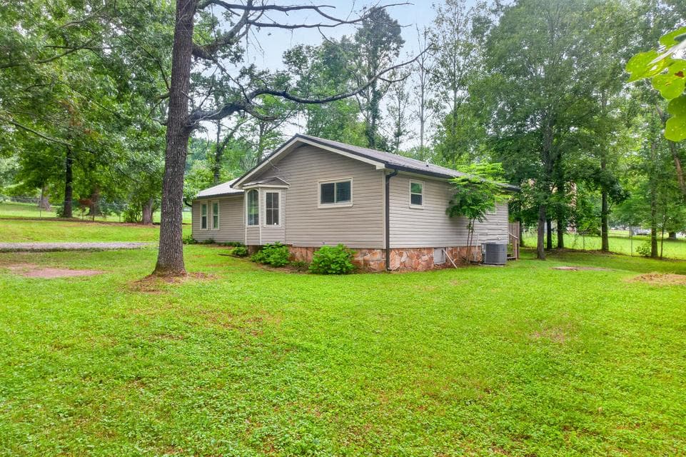 Additional photo 3 of 89 Alexander Way