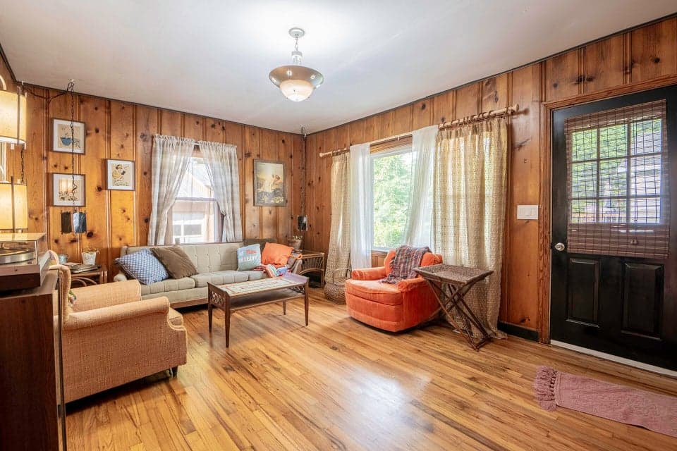 Additional photo 3 of 5807 Clover Street