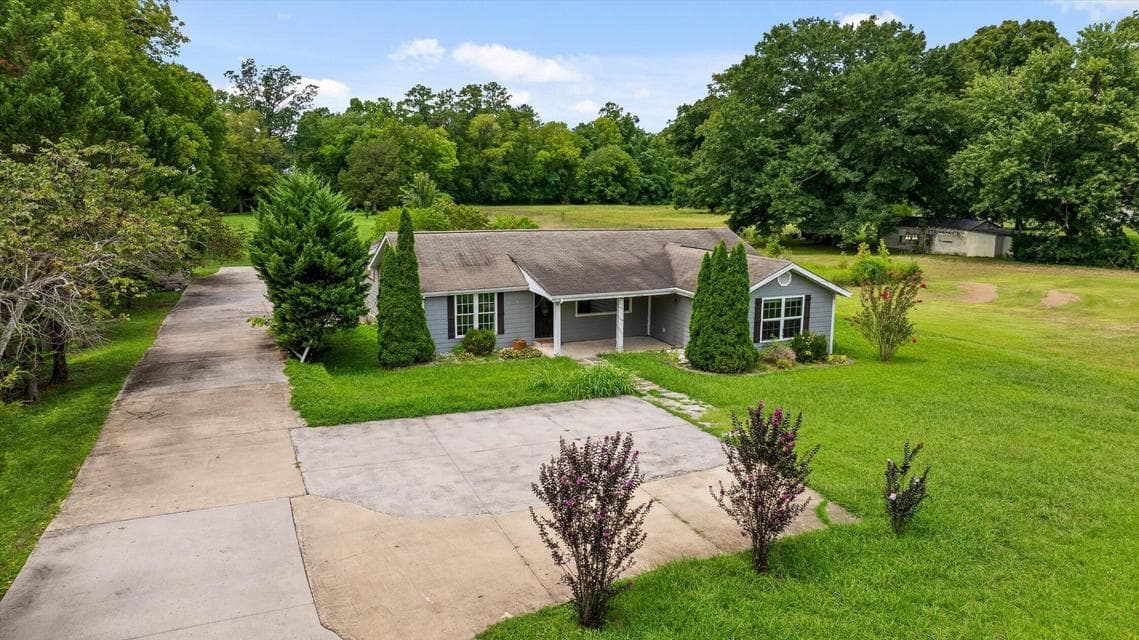Photo of 1509 Morris Hill Road