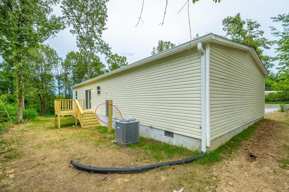 Additional photo 2 of 112 Smores Drive