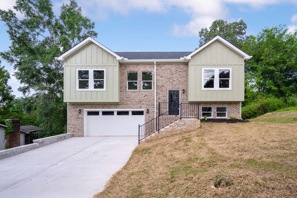 Photo of 414 Peyton Drive
