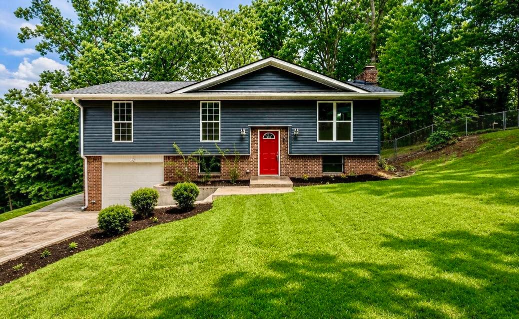 Photo of 7314 Shamrock Lane