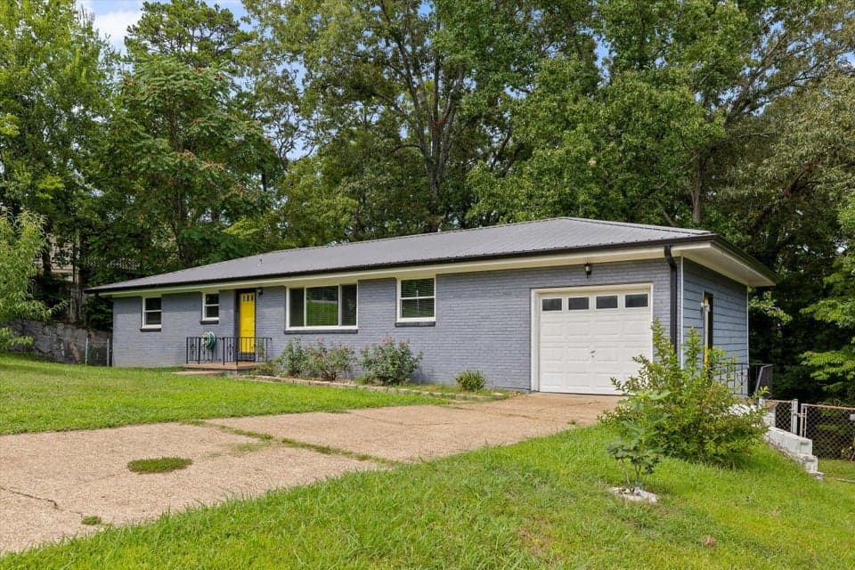 Photo of 3705 Mary Anna Drive