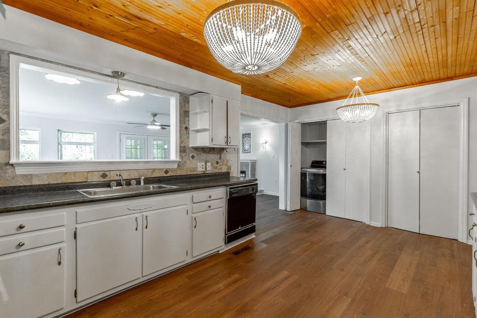 Additional photo 2 of 4001 Sherlin Drive