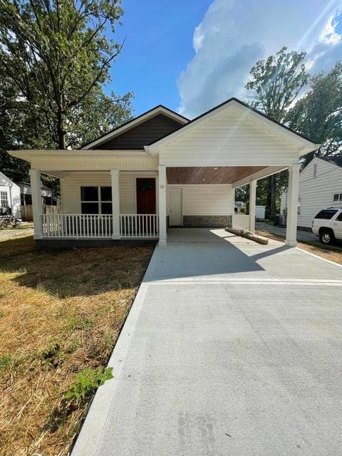 Photo of 10 Charles Drive