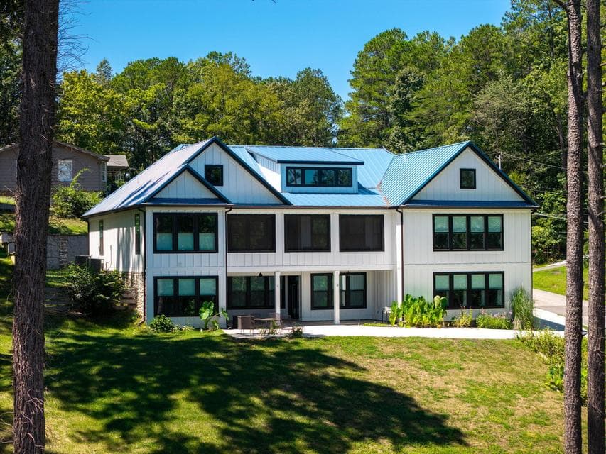 Photo of 7523 Wolftever Trail
