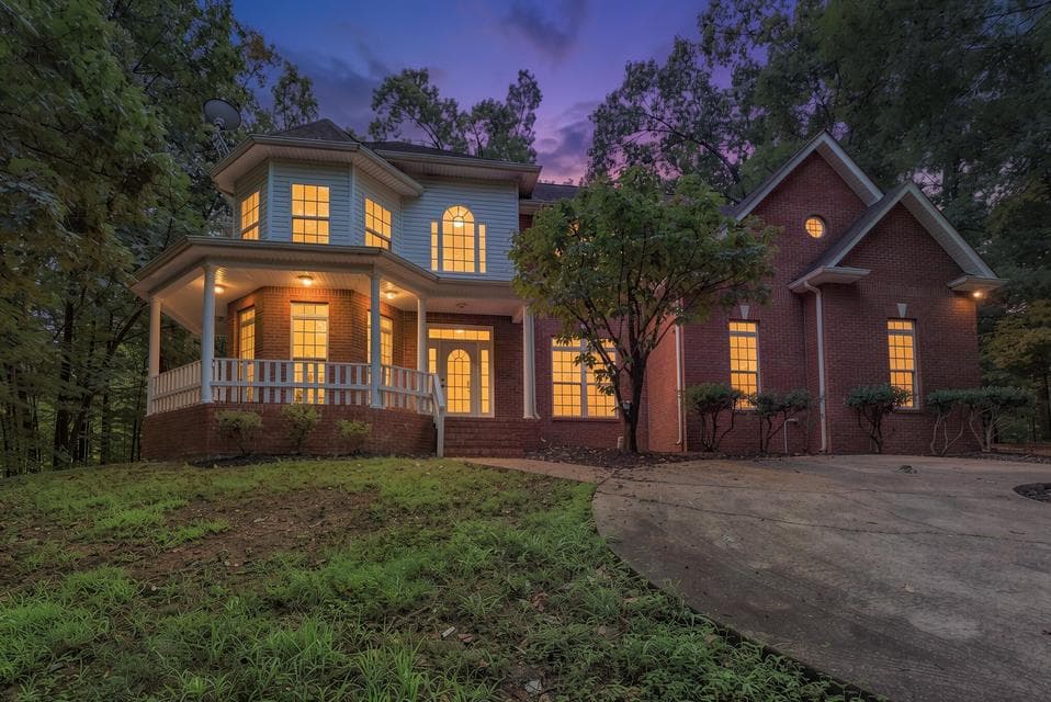 Photo of 8820 Kelso Lane