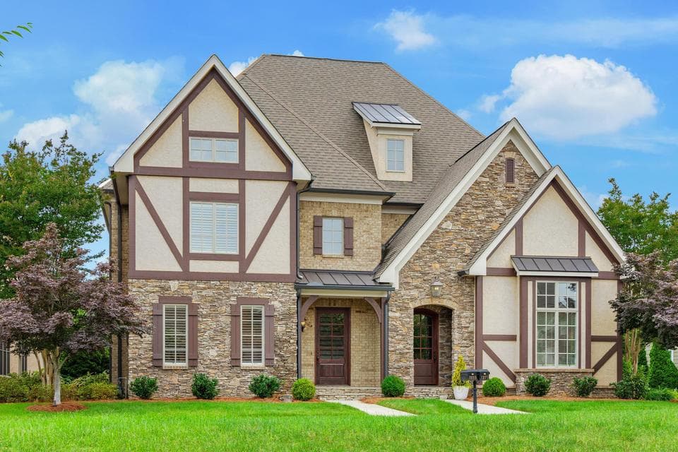 Photo of 1259 Longholm Court