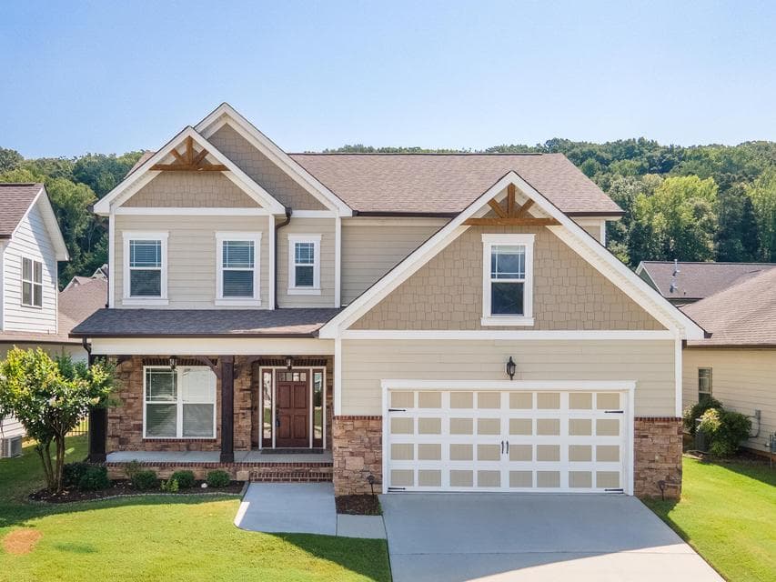 Photo of 5644 Bungalow Circle