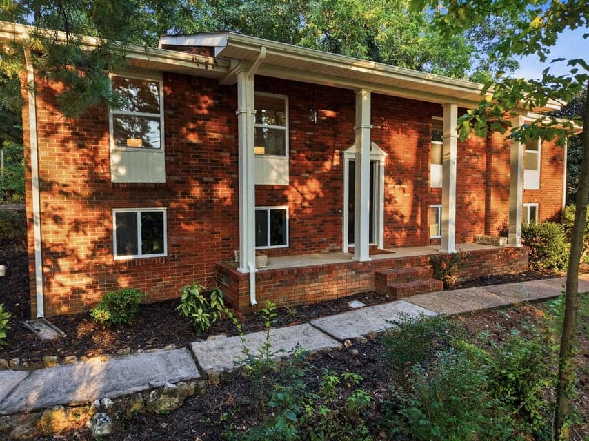 Photo of 7101 Moreview Road